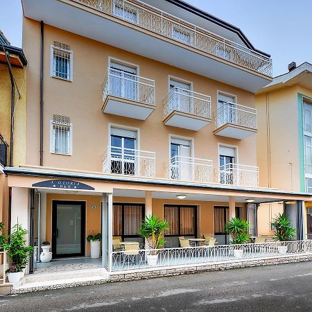 Albergo Gloria Белларія-Іджеа-Марина Екстер'єр фото